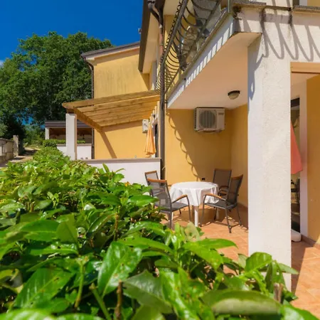 Pied-a-terre-2 By Interhome *