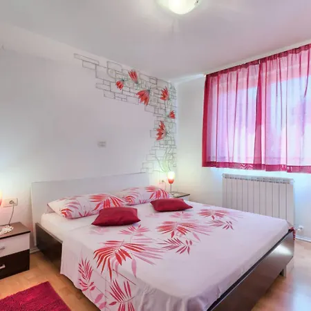 Appartement Pied-a-terre-2 By Interhome Umag